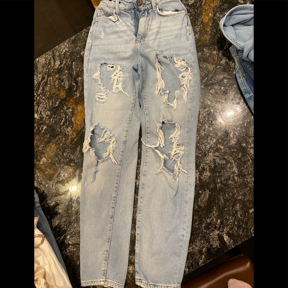 BDG Urban Outfitters 24 waist Mom High Rise